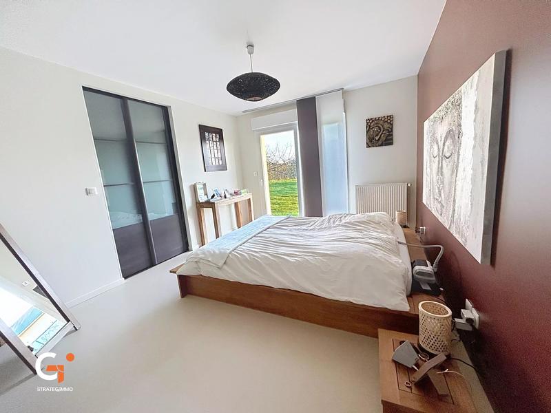 Maison - 215 m² - 7 pièces