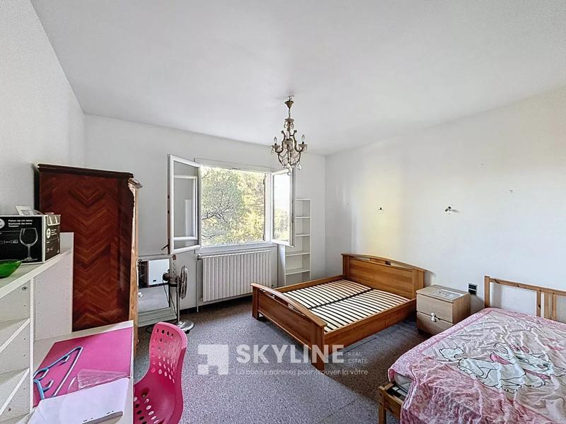 Maison - 166 m² - 7 pièces