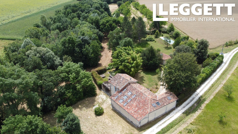 Moulin - 440 m² - 7 pièces