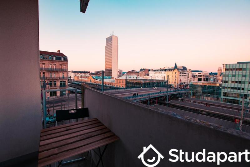 Chambre - 14 m² - 1 pièce