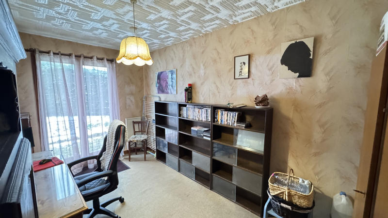 Maison - 90 m² - 5 pièces