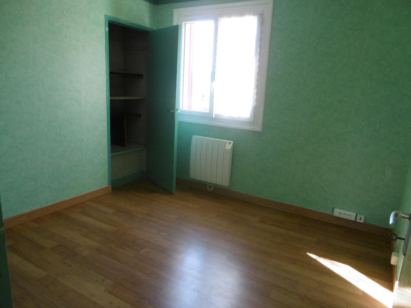 Maison - 80 m² - 5 pièces