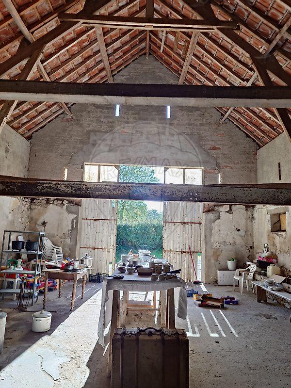 Maison - 182 m² - 9 pièces