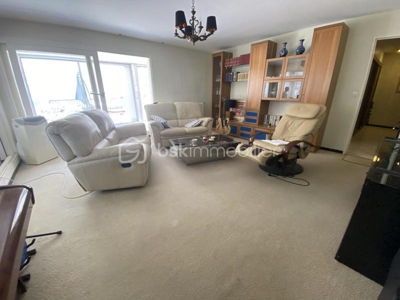 Appartement - 67 m² - 5 pièces