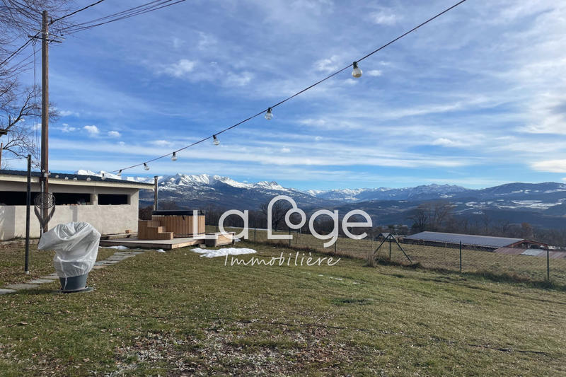 Maison - 163 m² - 5 pièces