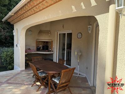 Villa - 120 m² - 4 pièces