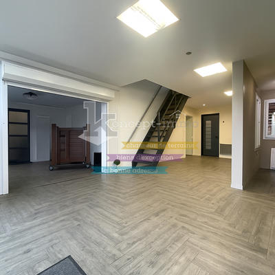 Local commercial - 354 m²