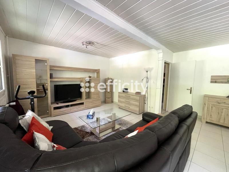 Appartement - 101 m² - 5 pièces