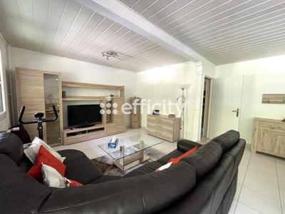 Appartement - 101 m² - 5 pièces