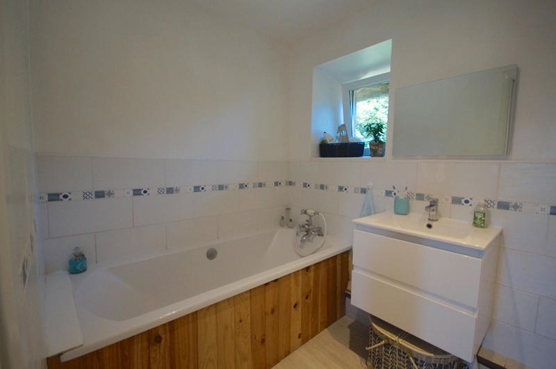 Maison - 199 m² - 7 pièces