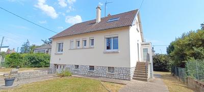 Maison - 106 m² - 5 pièces