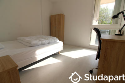 Chambre - 11 m² - 1 pièce