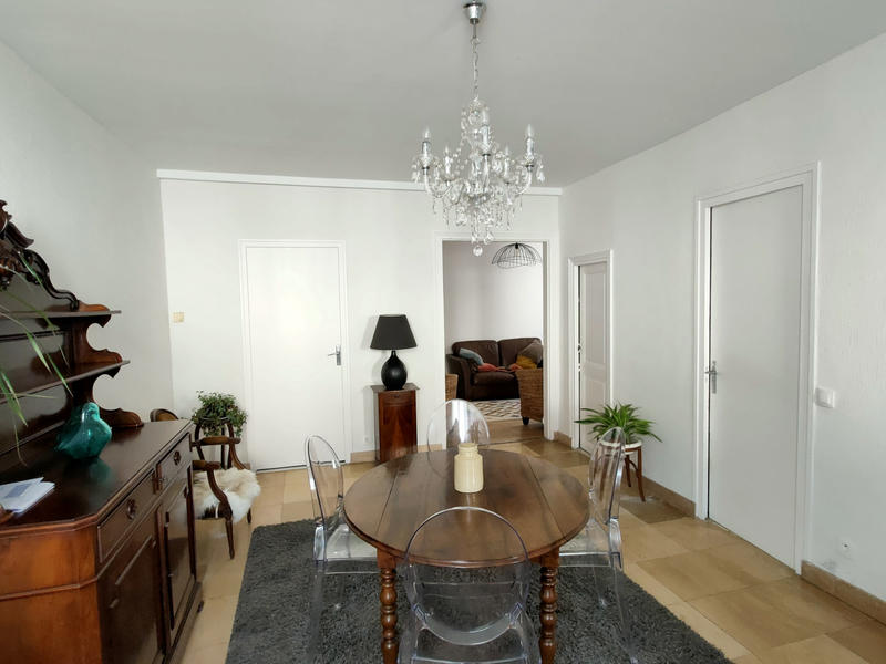 Immeuble - 228 m² - 10 pièces