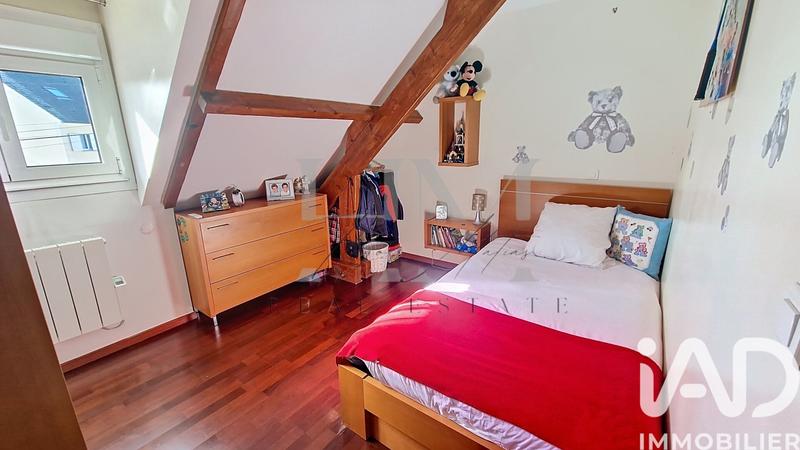 Maison - 91 m² - 5 pièces