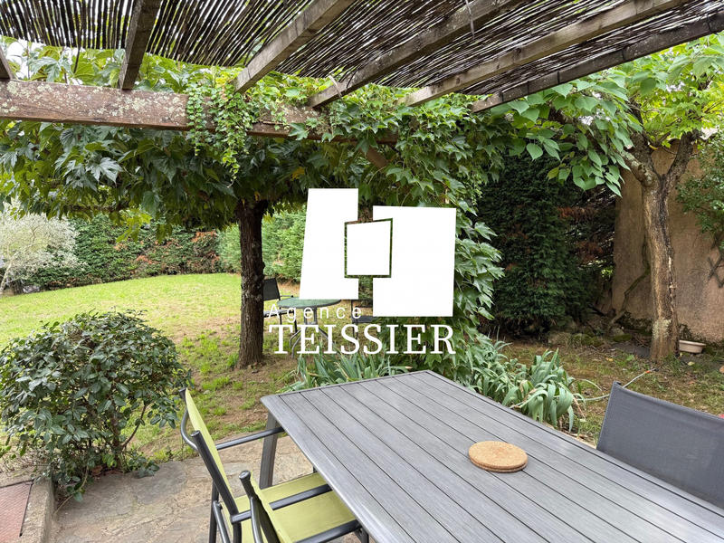 Maison - 83 m² - 5 pièces