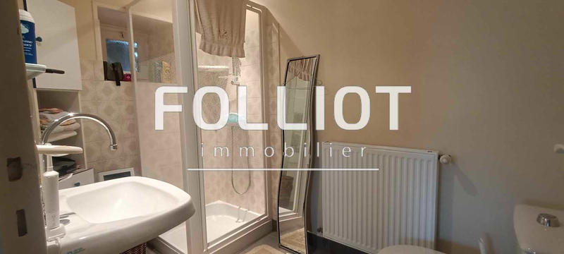 Maison - 200 m² - 8 pièces