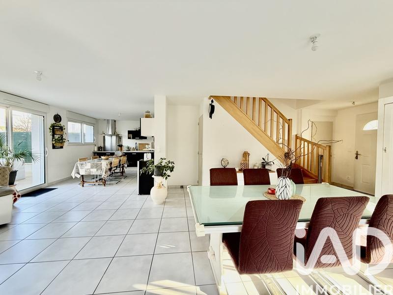 Maison - 126 m² - 7 pièces