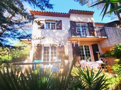 Maison - 269 m² - 12 pièces