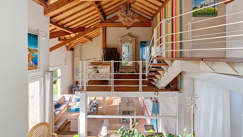 Maison - 178 m² - 5 pièces