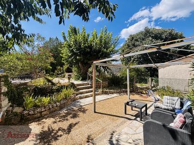 Maison de village - 100 m² - 5 pièces