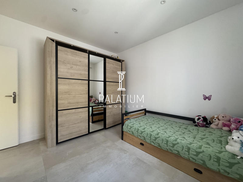 Maison contemporaine - 111 m² - 5 pièces