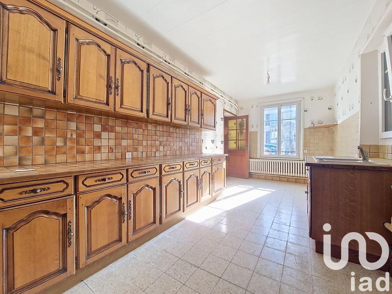 Maison - 270 m² - 7 pièces