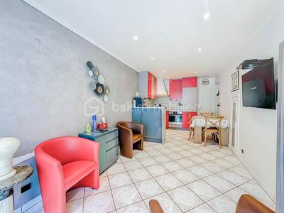 Appartement - 57 m² - 4 pièces