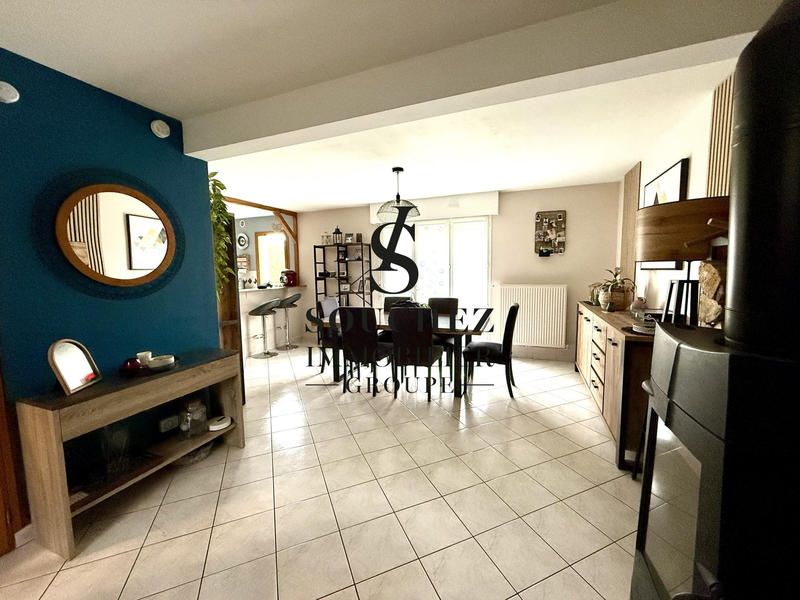 Maison - 100 m² - 5 pièces