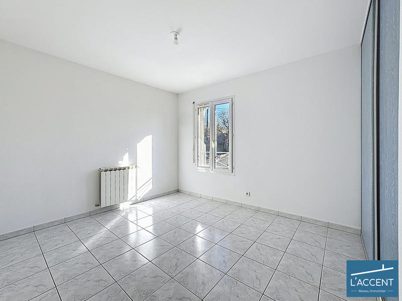 Maison - 163 m² - 6 pièces