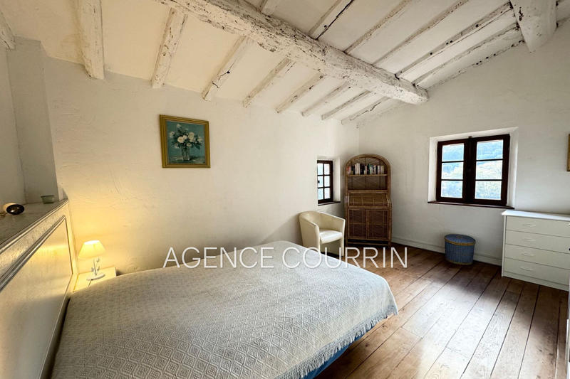 Villa - 200 m² - 5 pièces