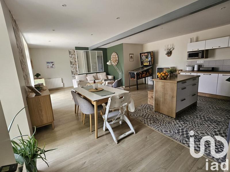 Maison - 287 m² - 8 pièces