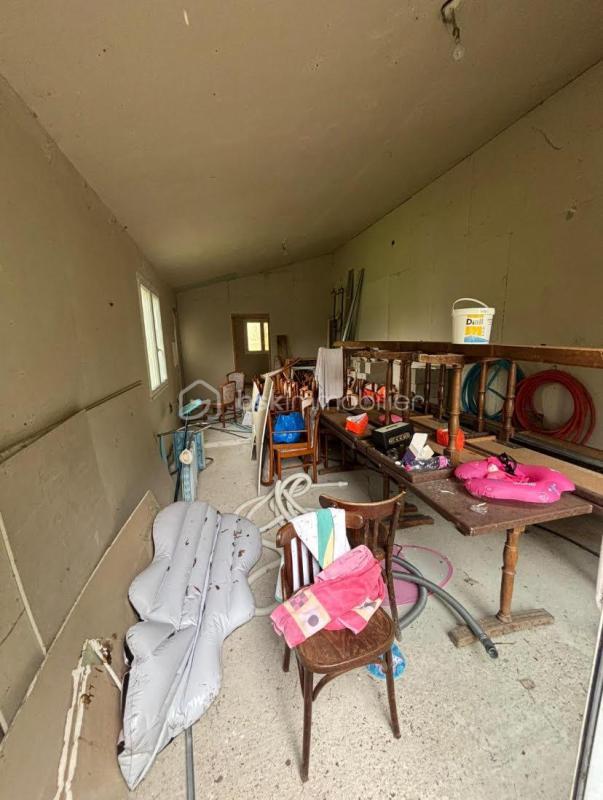 Demeure - 320 m² - 12 pièces