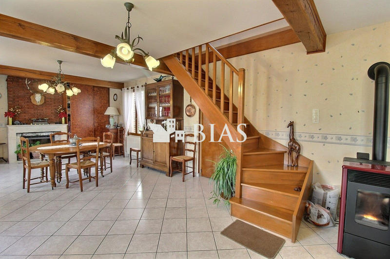 Maison ancienne - 138 m² - 4 pièces