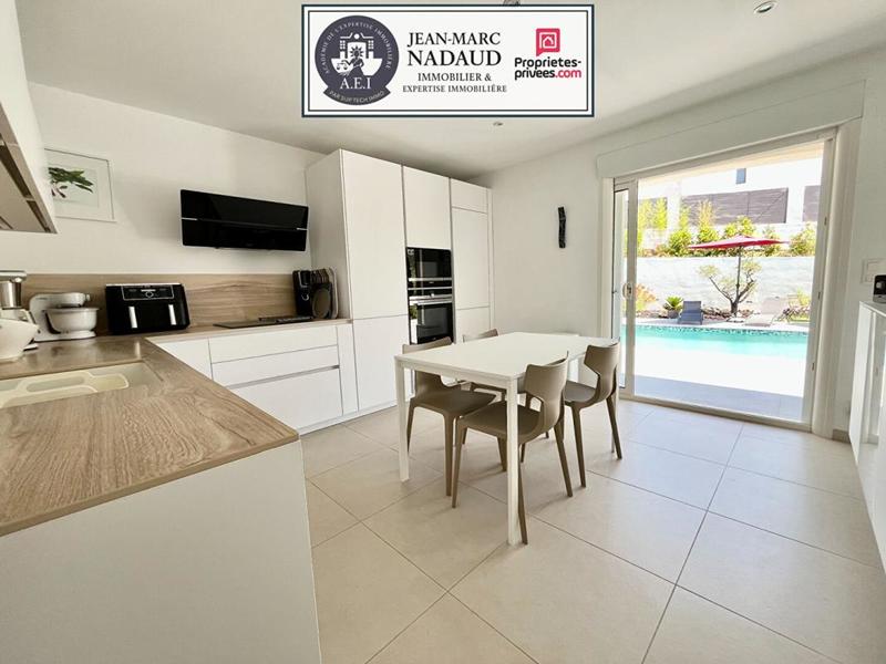 Villa - 185 m² - 6 pièces