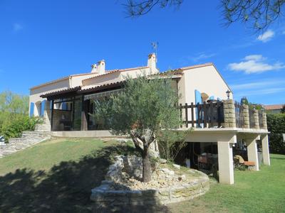 Maison - 172 m² - 9 pièces