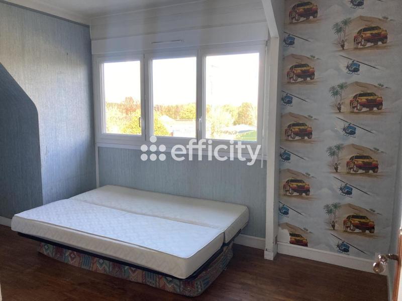 Maison - 96 m² - 5 pièces