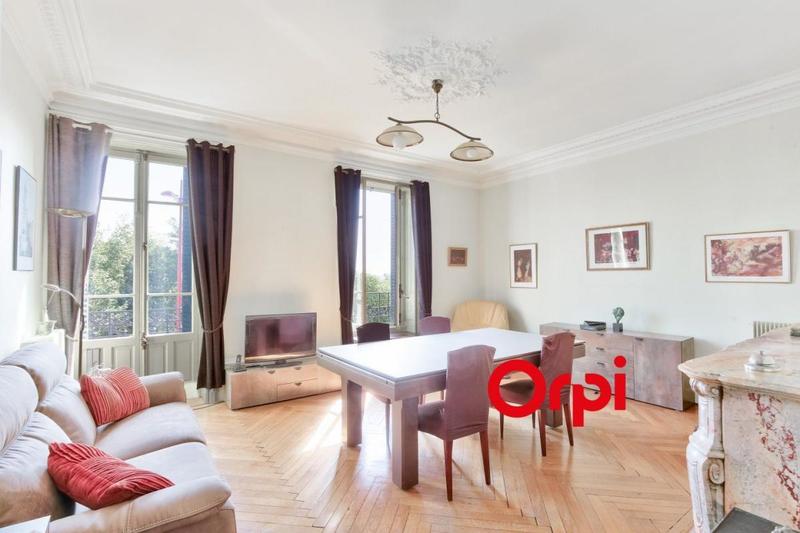 Maison de maîtres - 175 m² - 7 pièces