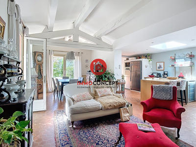 Maison ancienne - 180 m² - 7 pièces