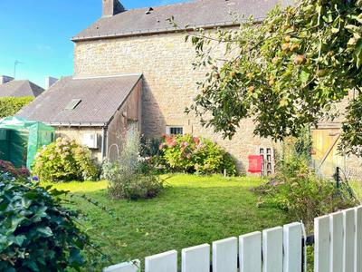 Maison de bourg - 76 m² - 4 pièces