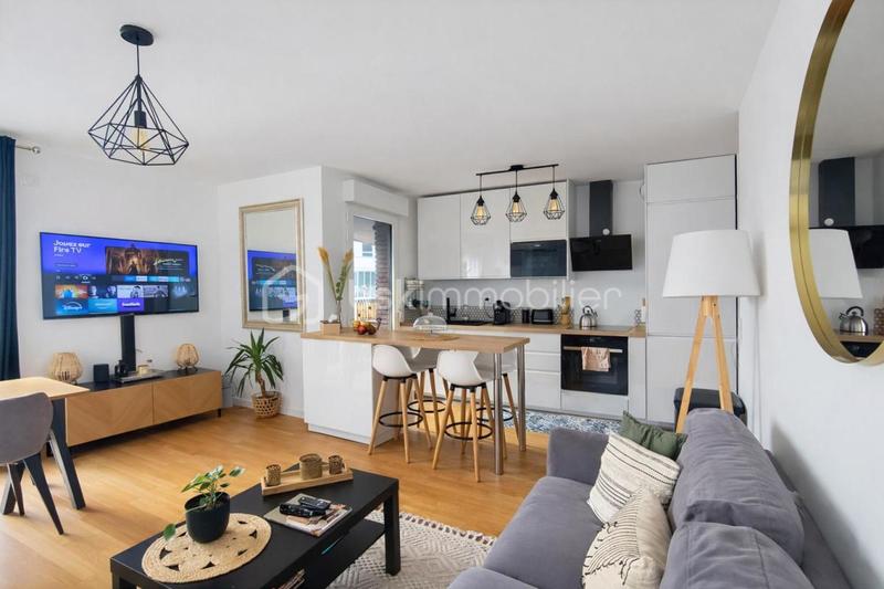 Appartement - 85 m² - 4 pièces