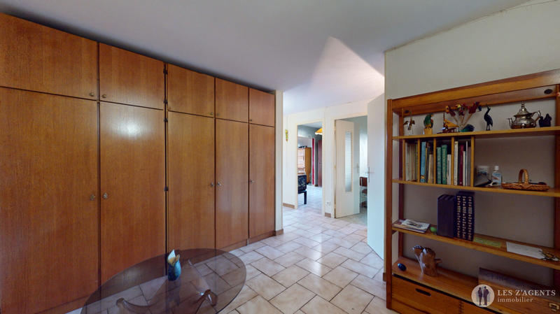 Appartement - 106 m² - 5 pièces