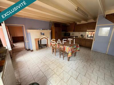 Maison - 92 m² - 5 pièces