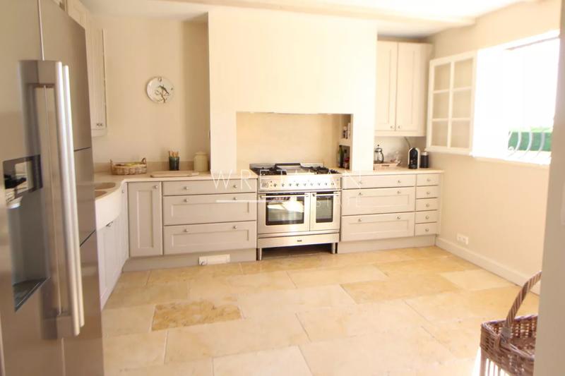 Maison - 158 m² - 6 pièces