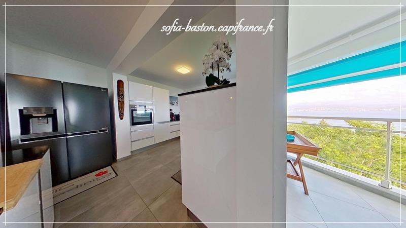 Appartement - 128 m² - 4 pièces