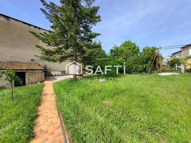 Maison - 95 m² - 4 pièces