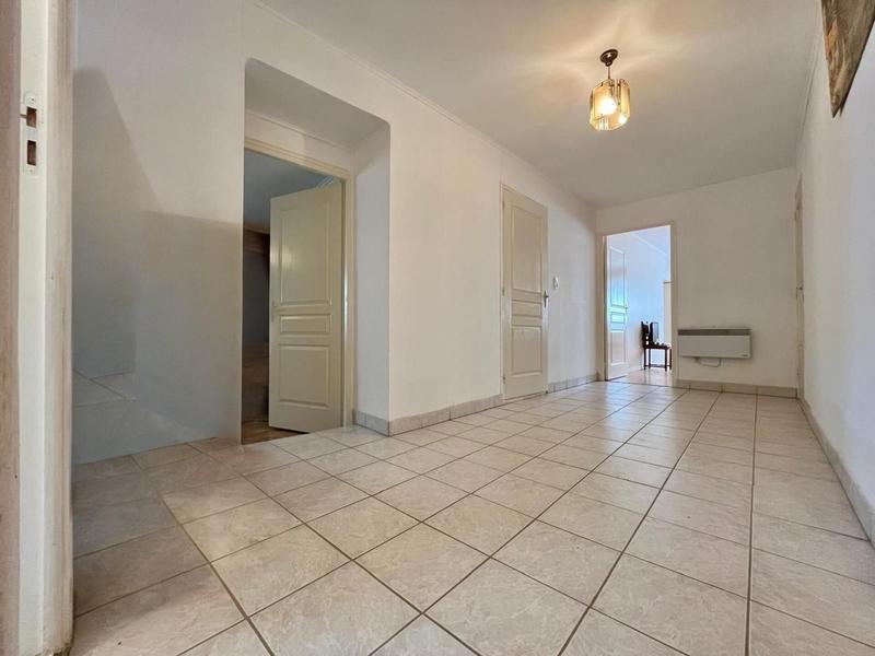 Maison - 137 m² - 5 pièces