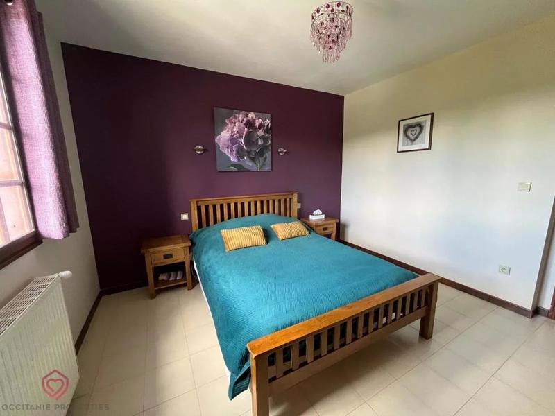 Maison - 168 m² - 6 pièces