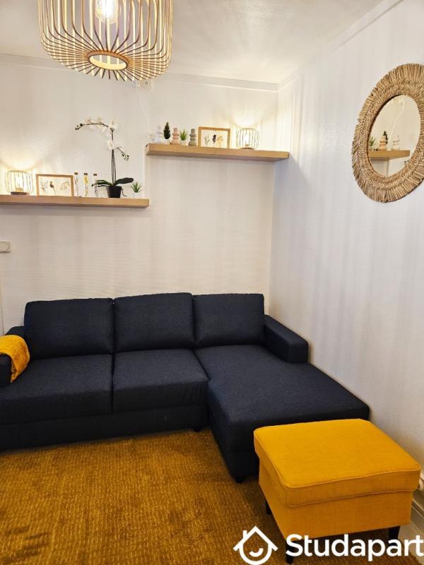 Chambre - 10 m² - 1 pièce