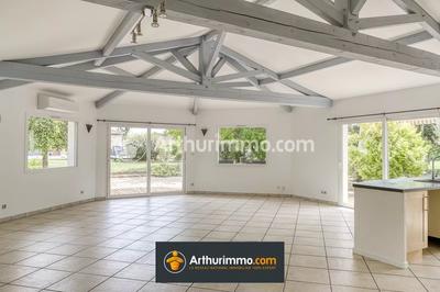 Maison - 176 m² - 6 pièces