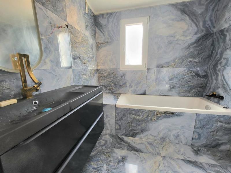 Maison - 170 m² - 5 pièces